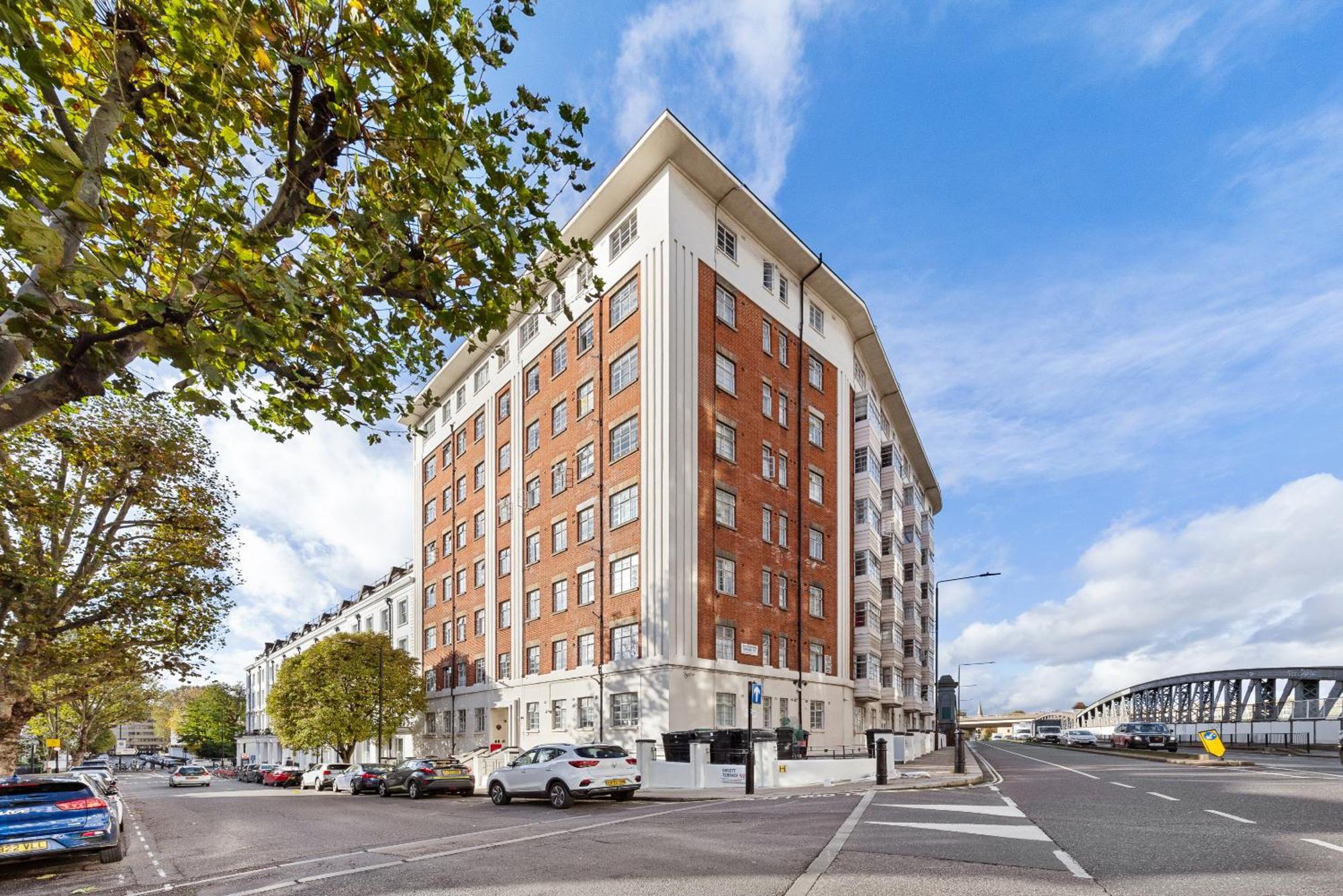 Luxury, Relaxing Apartment! 2 Mins From Paddington Station! Apartment